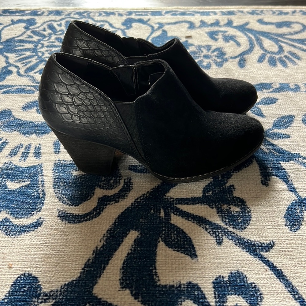 Dr. Scholls memory foam cool fit booties black 6.5